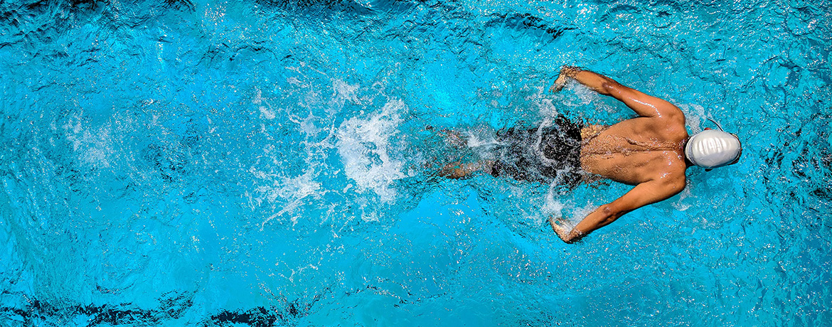 A Guide to Swimming Pool Changing Rooms