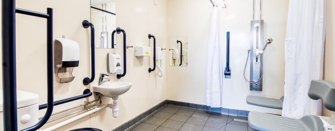 What are the dimensions of a disabled shower room?