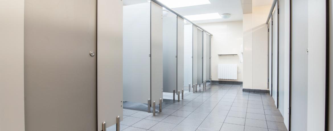 Toilet cubicle shop size