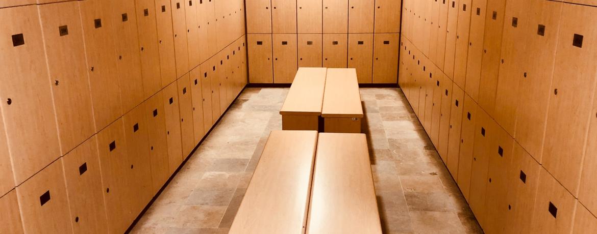 How To Keep A Gym Locker From Smelling 