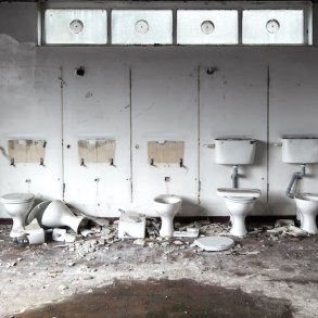 How can I reduce vandalism in my washroom?