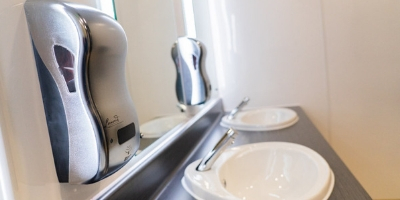 Soap Dispensers & Sinks | Commercial Washrooms