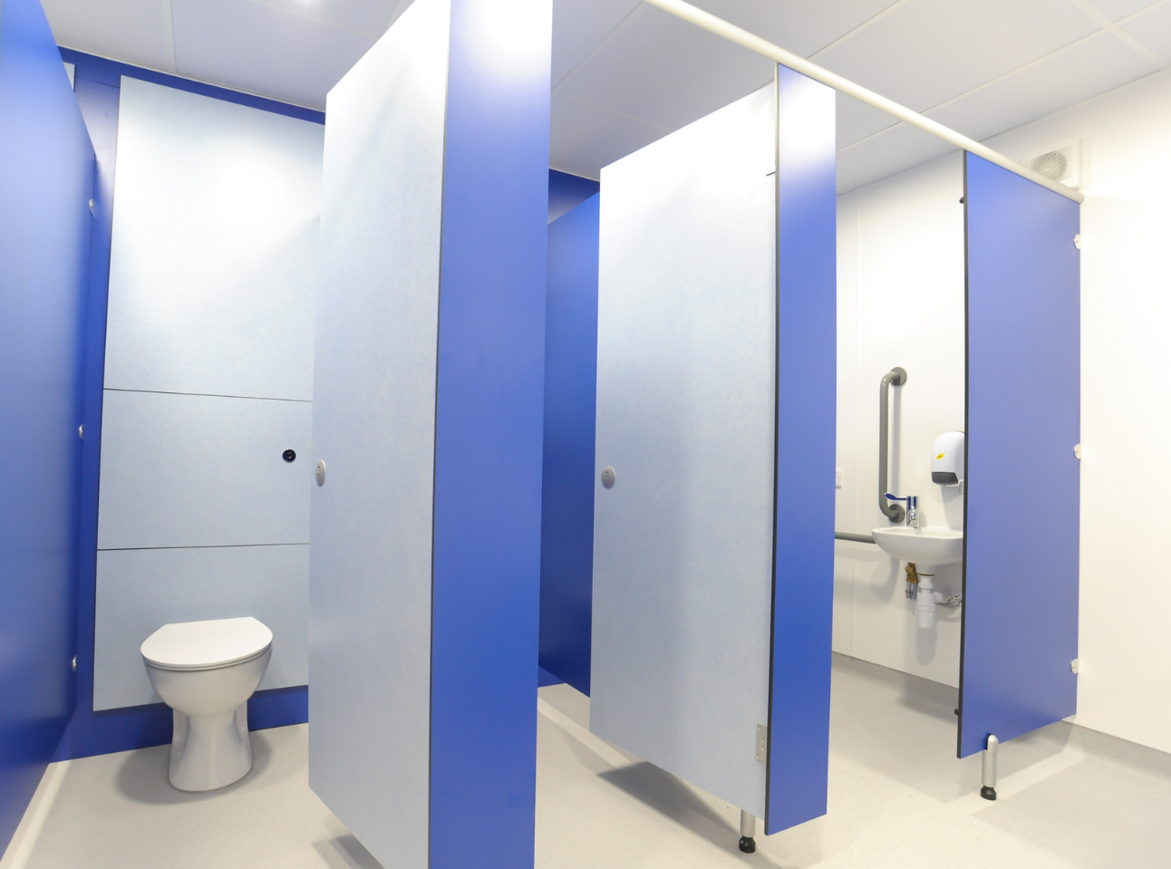 Babington House School - Case Study - Commercial Washrooms