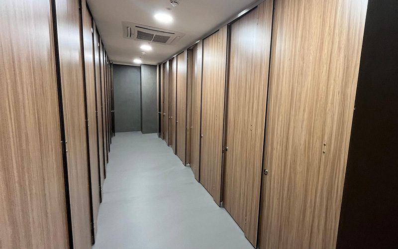 Eurotunnel Female Washroom Refurbishment Cubicles