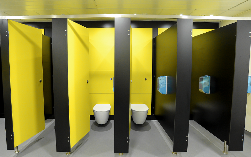 Hampton School Boys Toilet - Toilet Cubicles