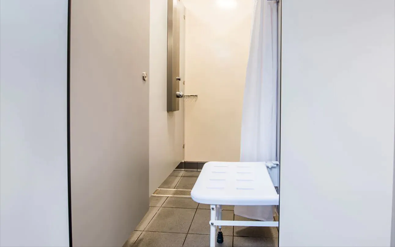 Horsley Camping and Caravanning Club Washroom Block - Shower Room