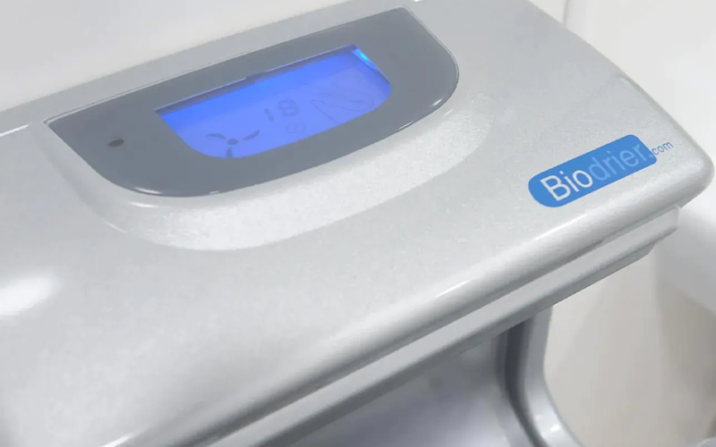 Malling Town Club - Hand Dryer
