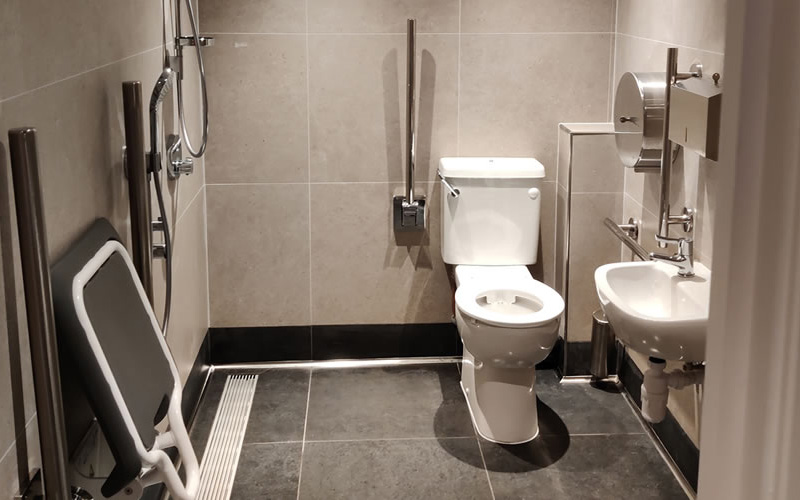 Royal Ocean Racing Club Isle of Wight - Doc M Toilet