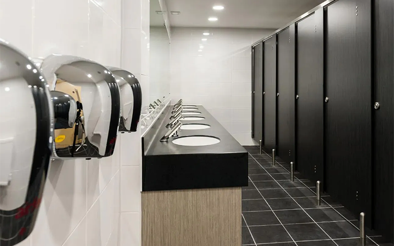 Sunbury Manor School - Overview