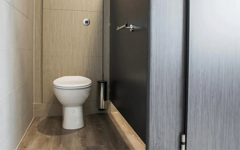 Executive Washroom Refurbishment: Viadex - Toilet Cubicle
