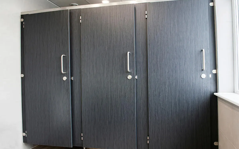 Executive Washroom Refurbishment: Viadex - Toilet Cubicles