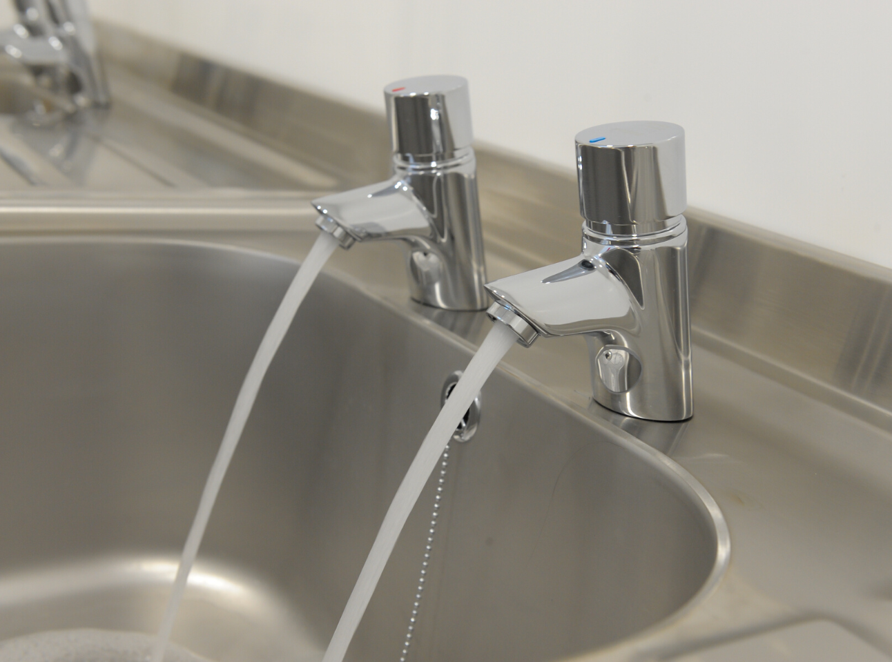 Chertsey Camping and Caravanning Club New Sink and Taps