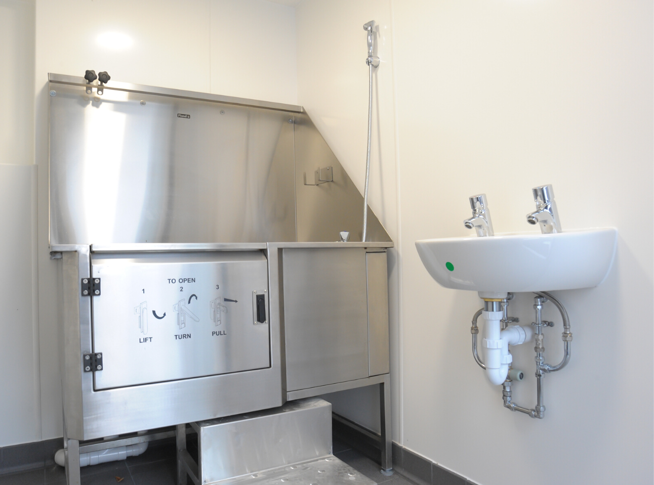 Chertsey Camping and Caravanning Club - Dog Wash - Case Study