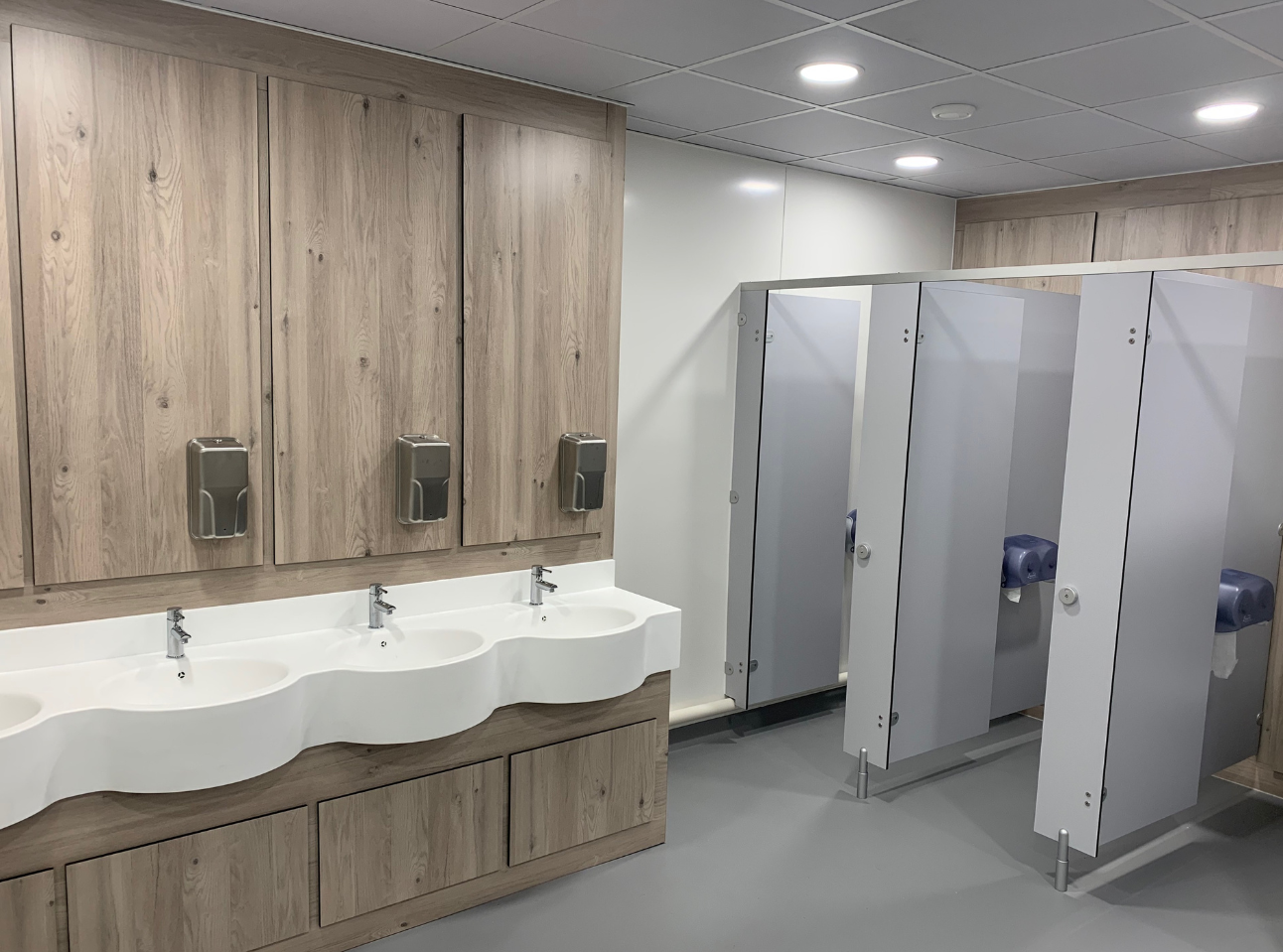 Gooch & Housego Manufacturing Facility Washrooms Case Study Commercial Washrooms
