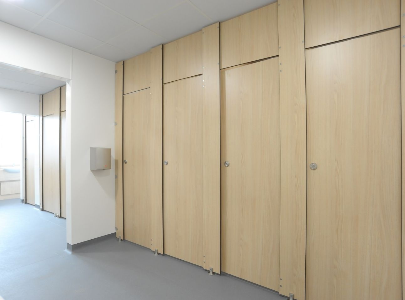 Ludlow Junior School Toilet Refurbishment | Case Study | Commercial Washrooms