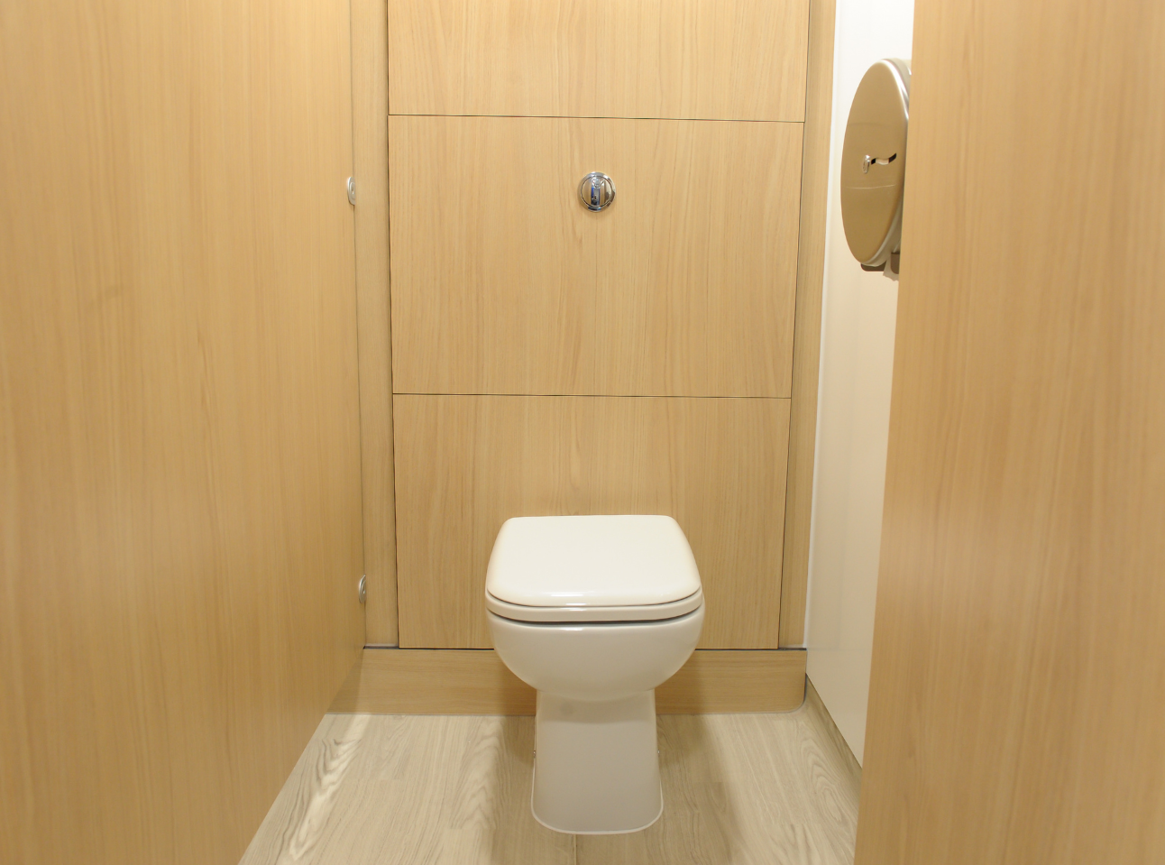 Royal Motor Yacht Club Toilets | Case Study | Commercial Washrooms