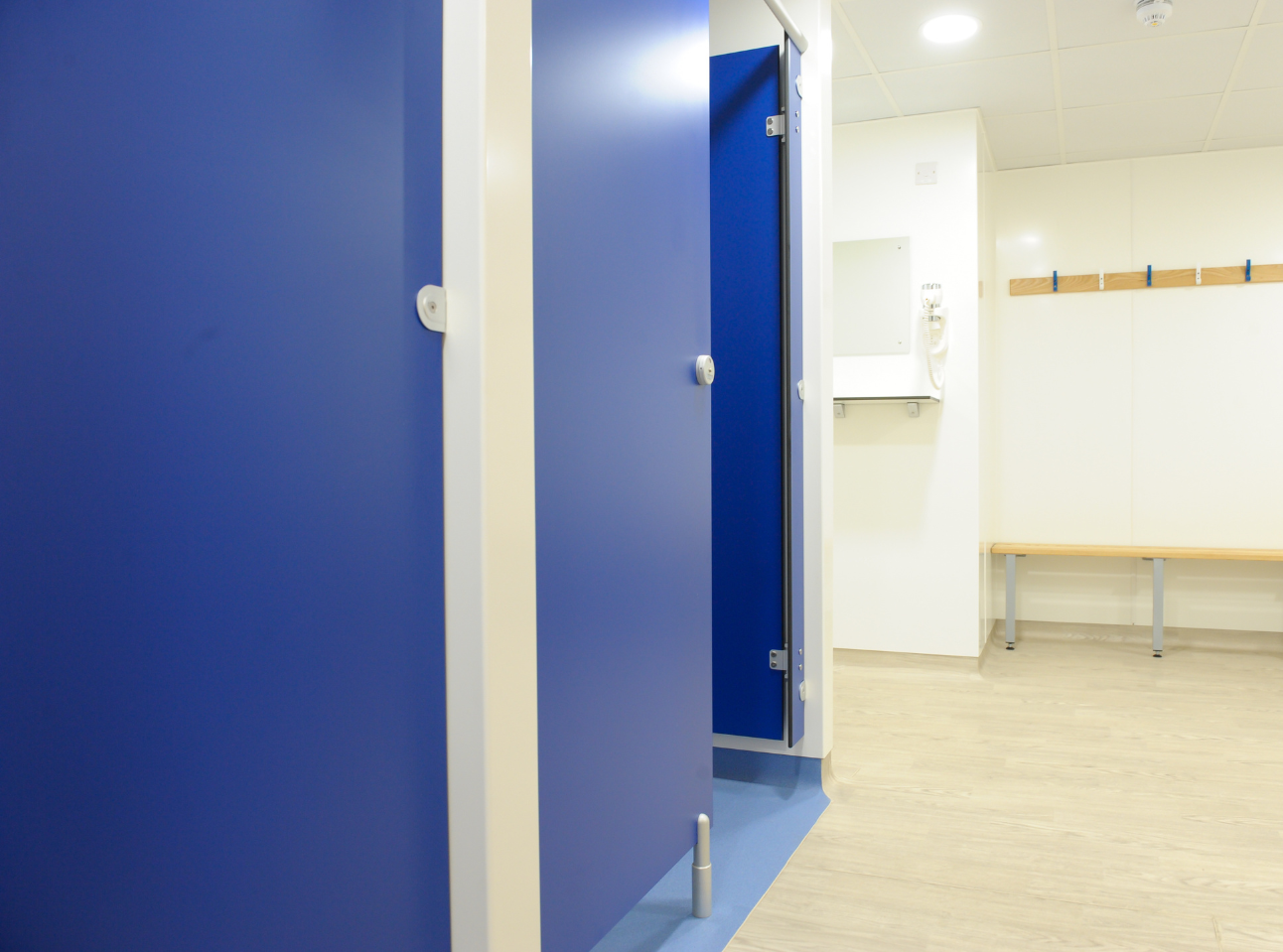 Royal Motor Yacht Club Cubicles | Case Study | Commercial Washrooms