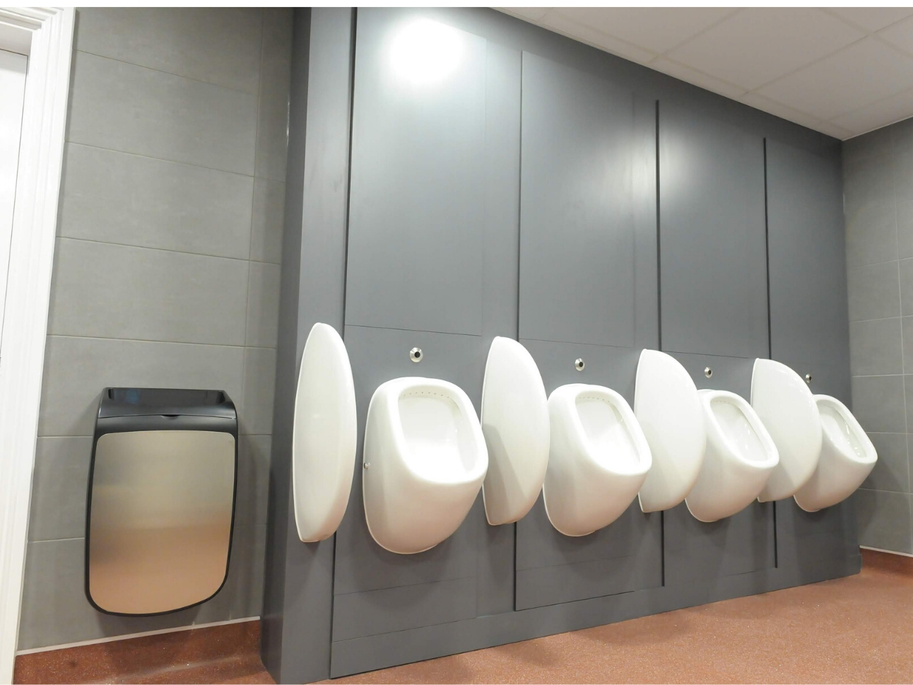 Crowborough Golf Club | Case Study | Commercial Washrooms