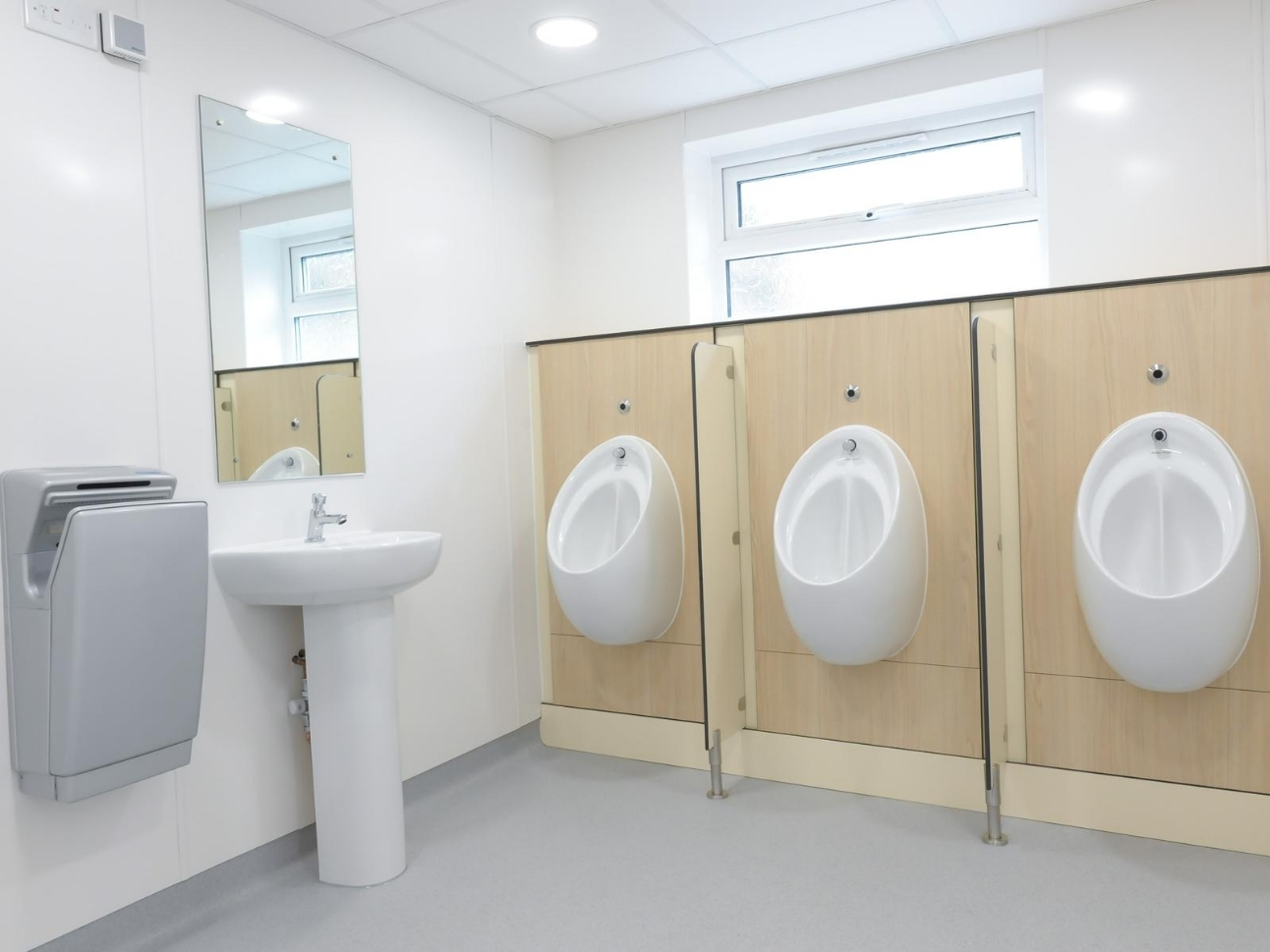 Malling Town Club Male Washroom Refurbishment | Case Study | Commercial Washrooms