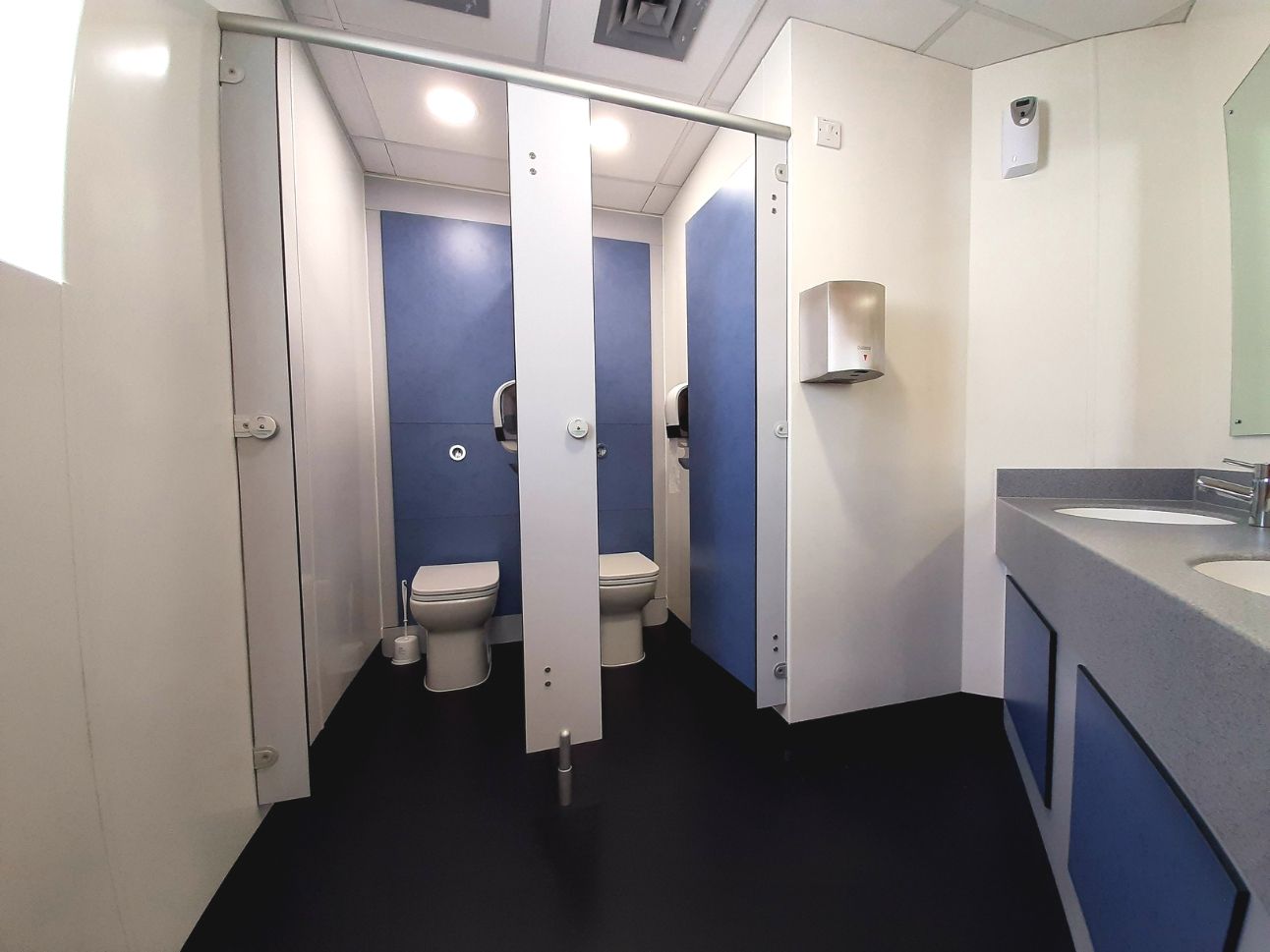 Grass Valley | Case Study | Commercial Washrooms