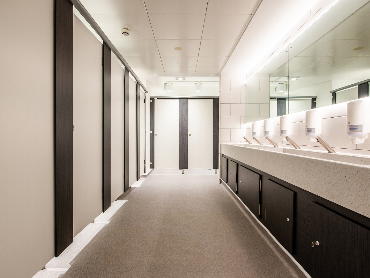 Oxford University Museum of Natural History | Commercial Washrooms