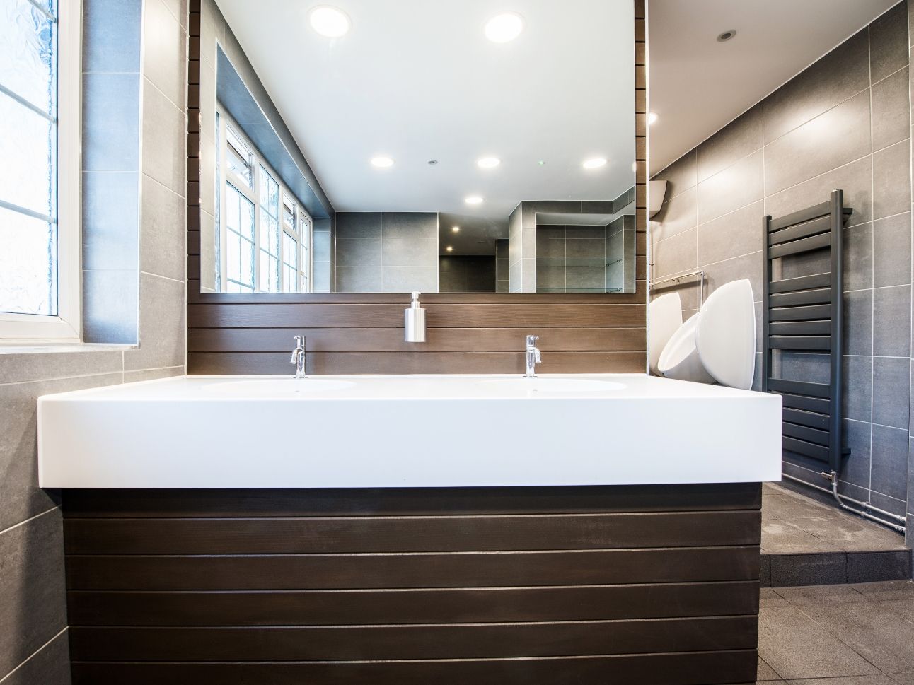 Muswell Hill Golf Club | Washroom Refurbishment | Commercial Washrooms